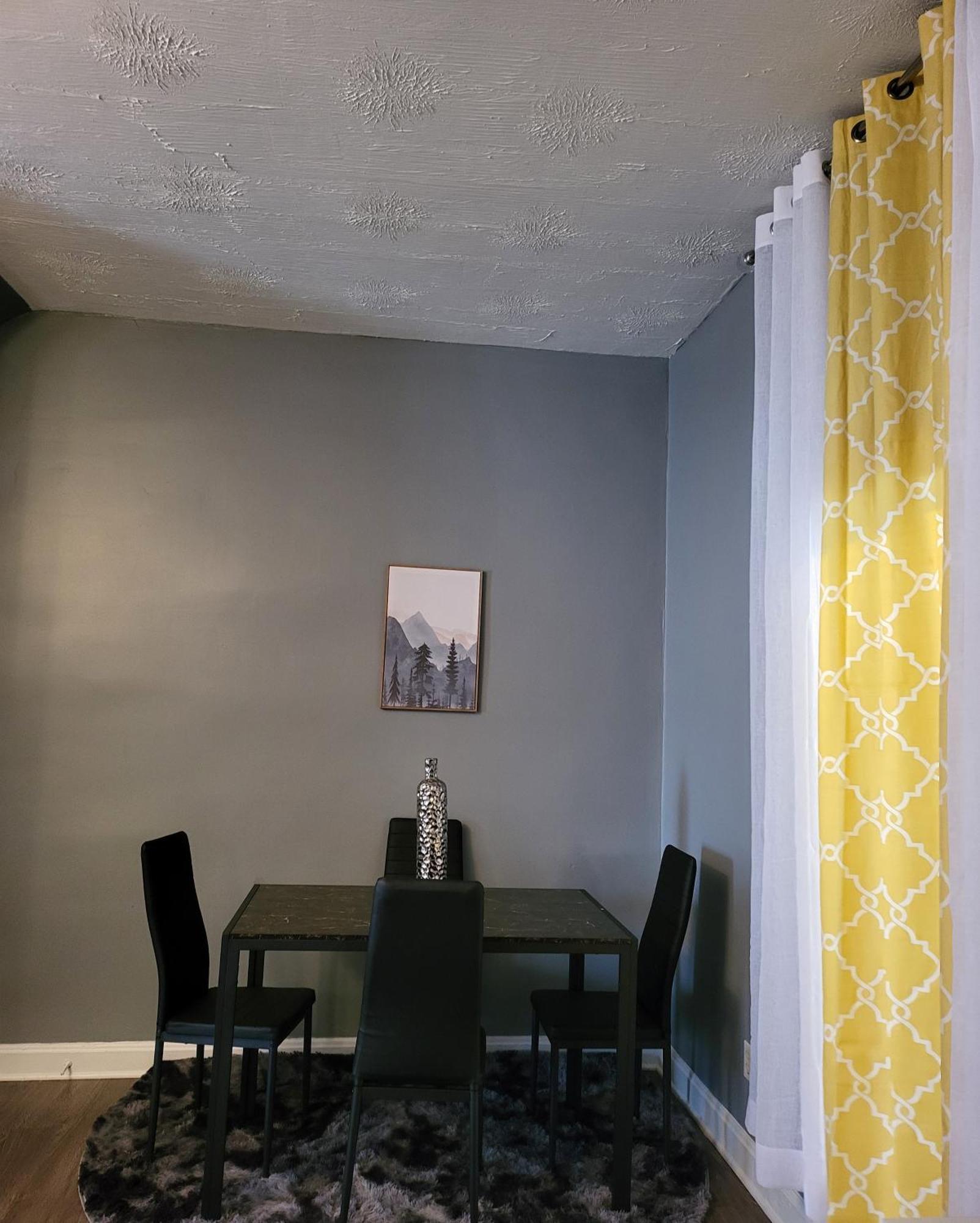 1 Bedroom In Columbus Osu District, Free Parking, Kitchen, Washer And Dryer, Central Location, Downtown, Hospital, Expocenter, Osu Stadium Екстериор снимка
