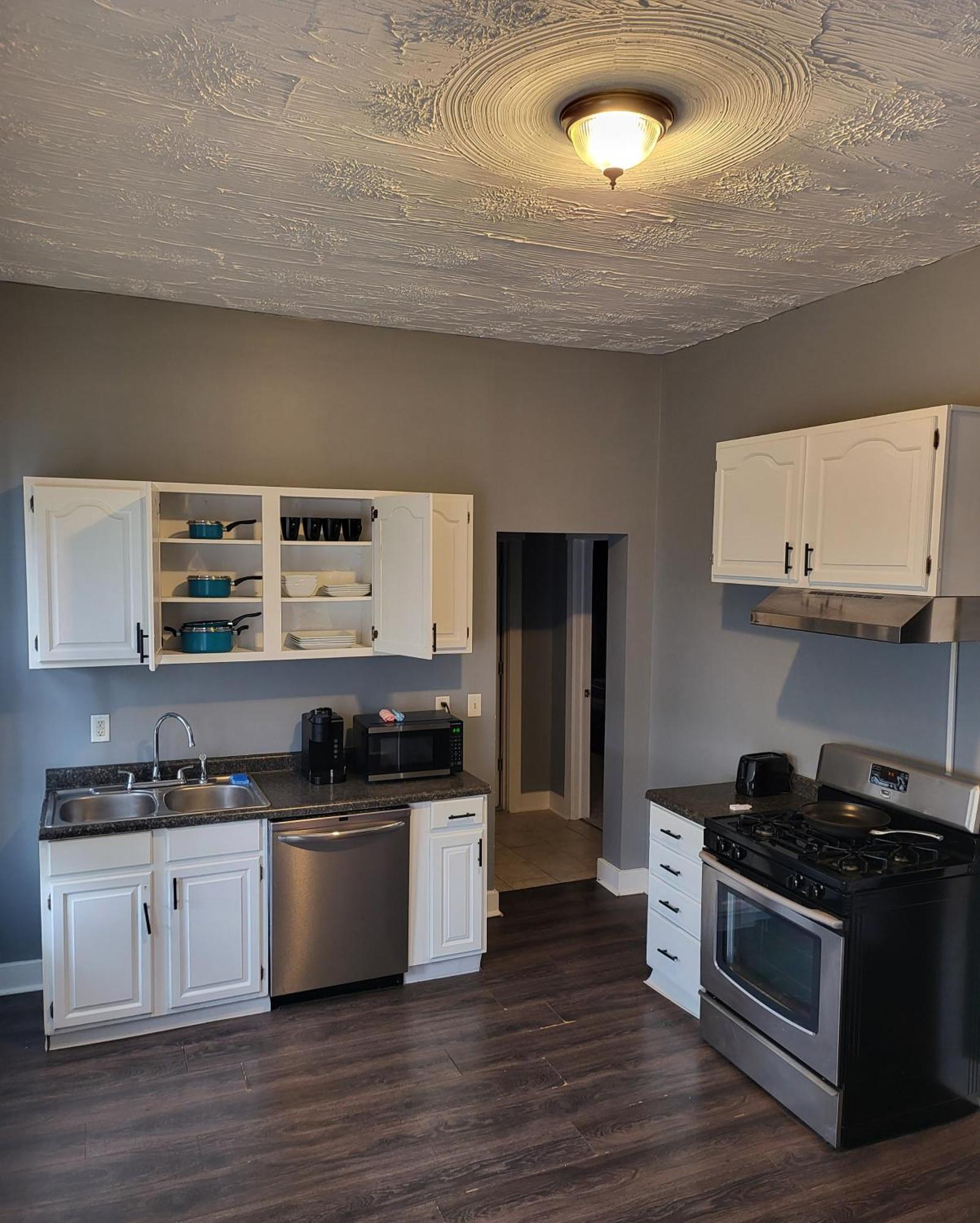 1 Bedroom In Columbus Osu District, Free Parking, Kitchen, Washer And Dryer, Central Location, Downtown, Hospital, Expocenter, Osu Stadium Екстериор снимка